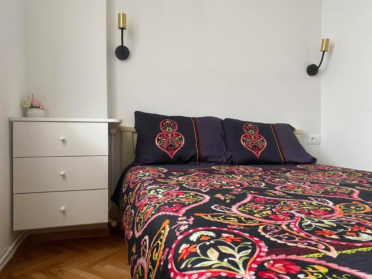 סקופיה Velvet Apartment מראה חיצוני תמונה